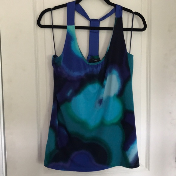 Express Tops - Express tank top with built-in shelf bra